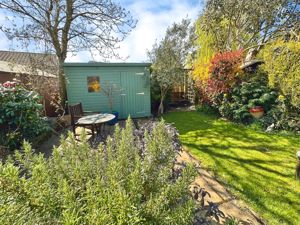 HEATH ROAD- click for photo gallery
